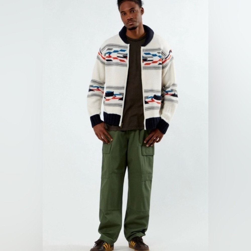 PacSun Relaxed Fit Green Nylon Cargo Pants Men’s Medium